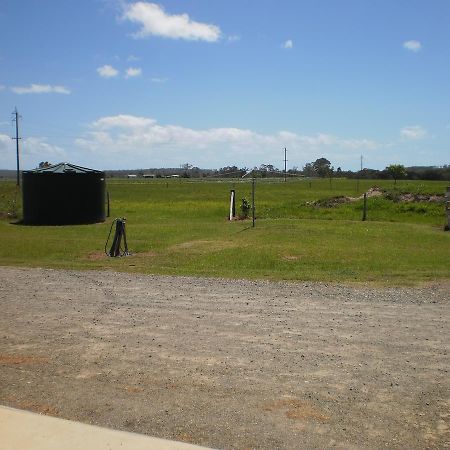 Country View Motel Ilbilbie Exterior foto